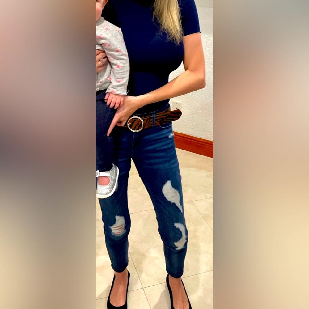 Bebe dark jeans